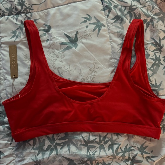 SKIMS recycled swim tank bikini top ruby red xl - Picture 2 of 3